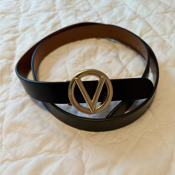 Valentino Other - Valentino Black leather belt